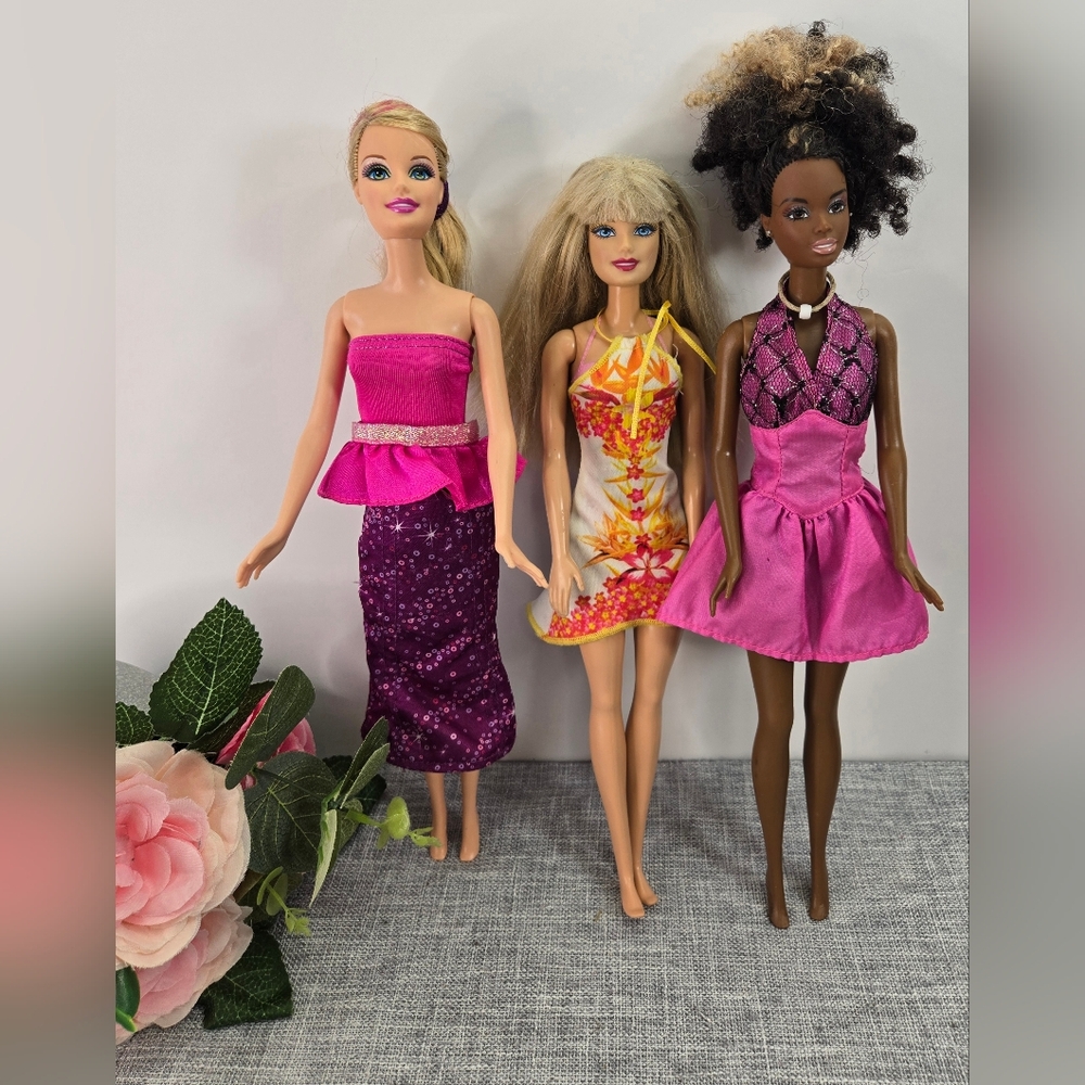 Barbie‎ Doll Lot Of 3 Mattel